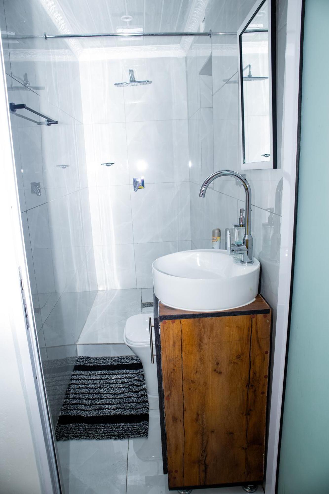 One Bedroom A1 Apartment *