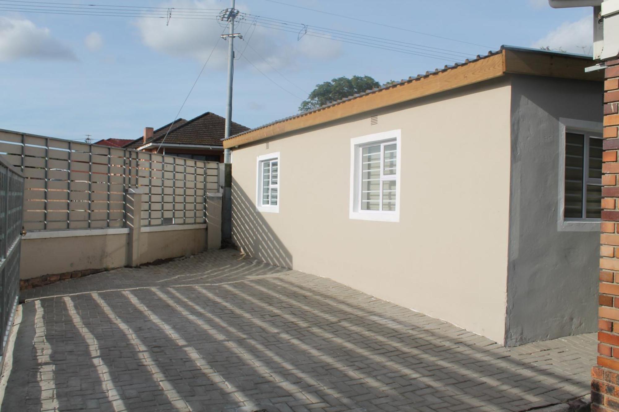 One Bedroom A1 *