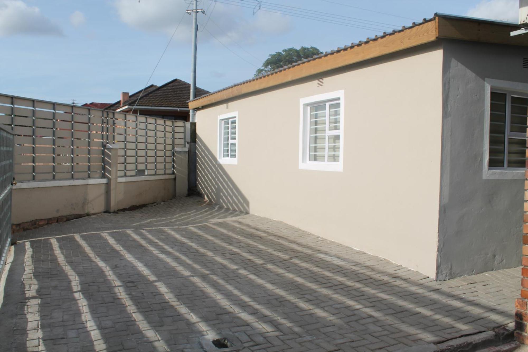 One Bedroom A1 Apartment *